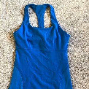 Lululemon racetrack tank with built in shelf bra
